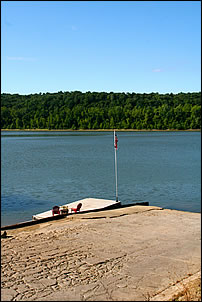 double wide concrete boat ramp on the Ohio River